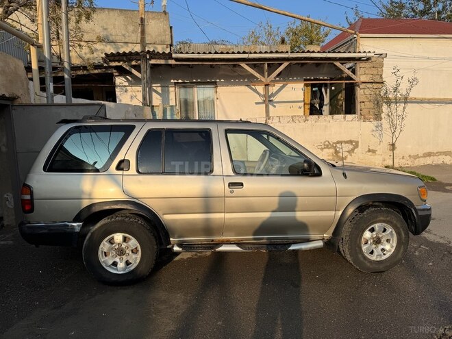 Nissan Pathfinder 1997, 269,000 km - 3.3 l - Bakı