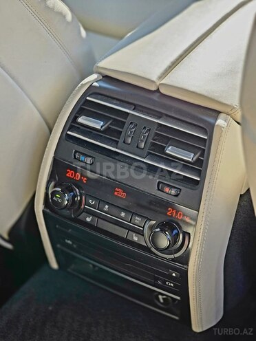 BMW 750-11