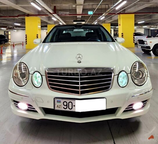 Mercedes E 200-1