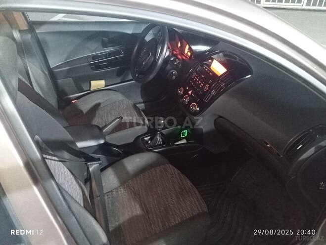 Kia Ceed 2009, 130,000 km - 1.4 л - Bakı