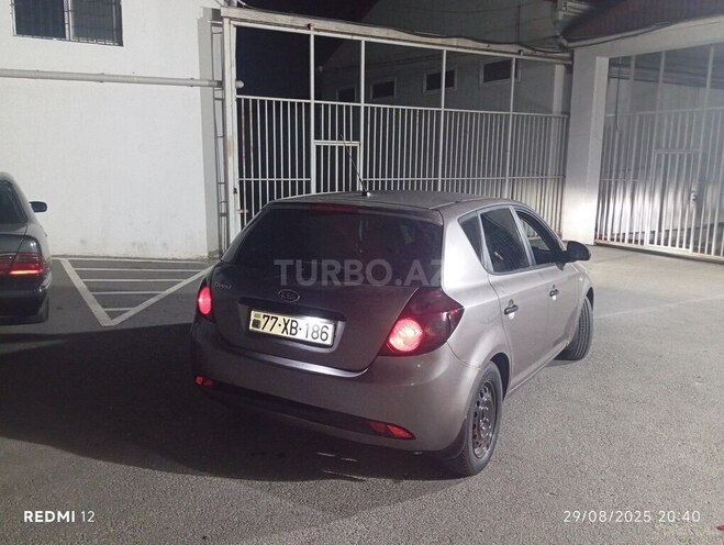 Kia Ceed 2009, 130,000 km - 1.4 л - Bakı