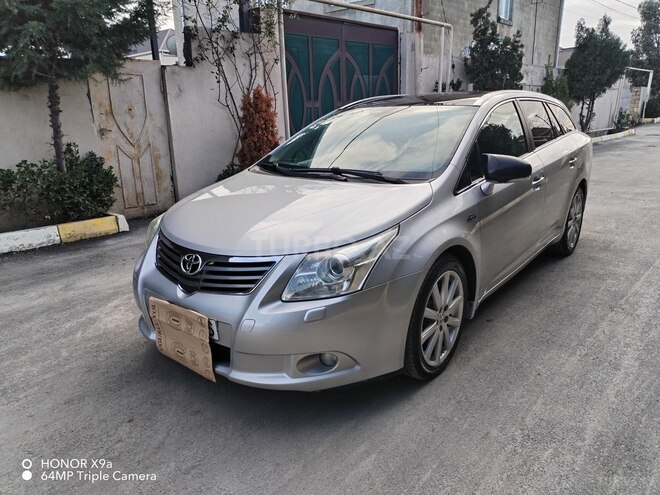 Toyota Avensis 2009, 208,000 km - 2.2 л - Bakı
