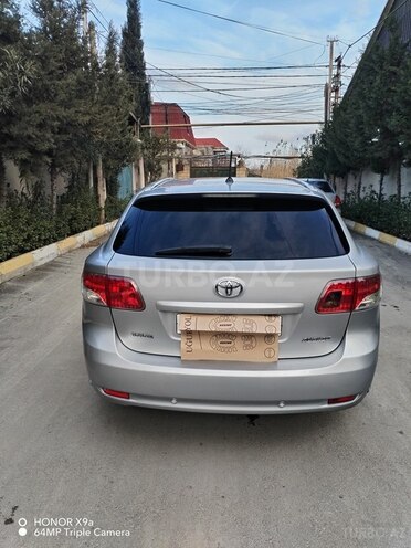 Toyota Avensis 2009, 208,000 km - 2.2 л - Bakı