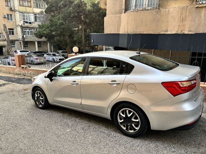 Kia Rio-3