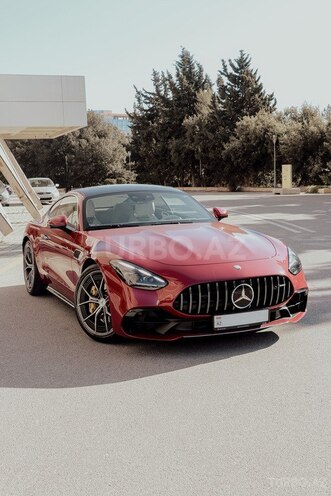Mercedes AMG GT 43-1