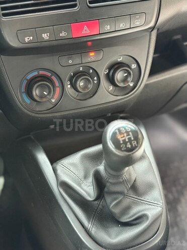 Opel Combo 2015, 231,000 km - 1.3 l - Bakı