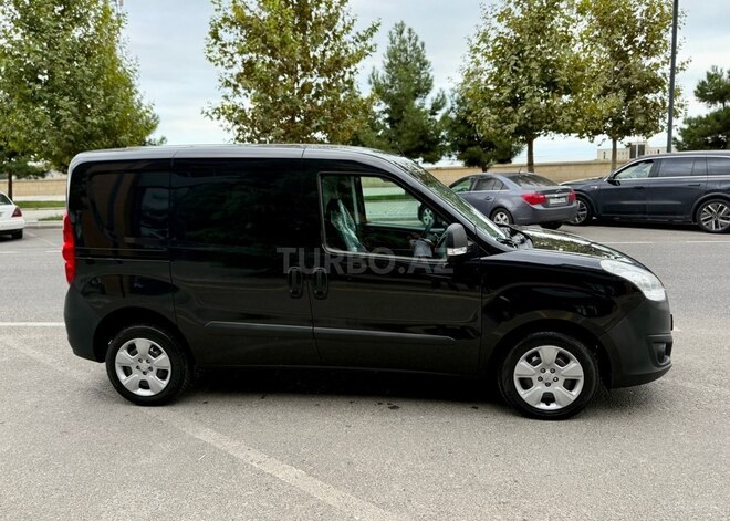 Opel Combo 2015, 231,000 km - 1.3 l - Bakı