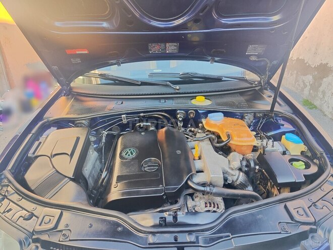 Volkswagen Passat 2001, 298,000 km - 1.8 l - Bakı