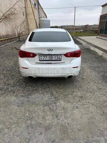 Infiniti Q50-2