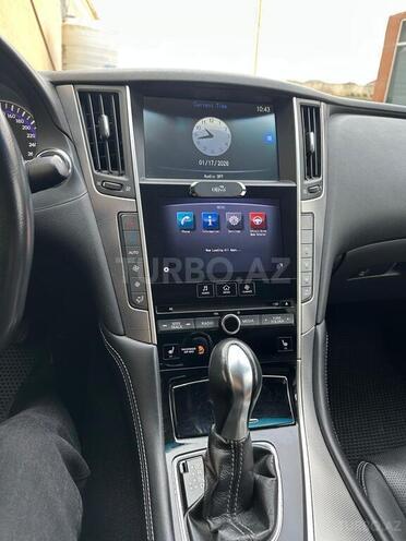 Infiniti Q50-4