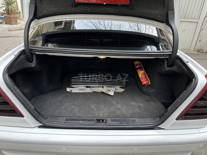 Mercedes C 200 2000, 253,000 km - 2.0 l - Bakı