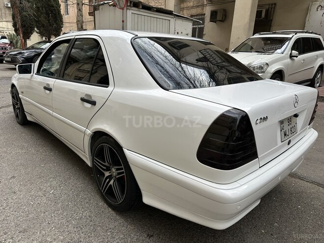 Mercedes C 200 2000, 253,000 km - 2.0 l - Bakı