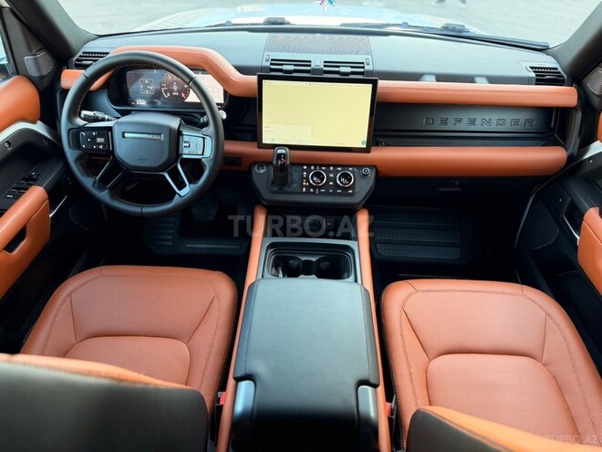 Land Rover Defender-4