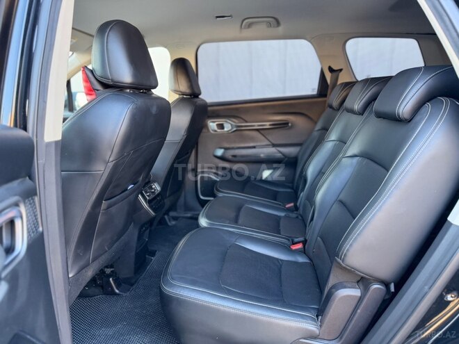 Geely Okavango-7
