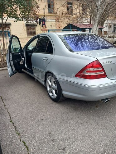 Mercedes C 230 2006, 273,000 km - 2.5 l - Bakı