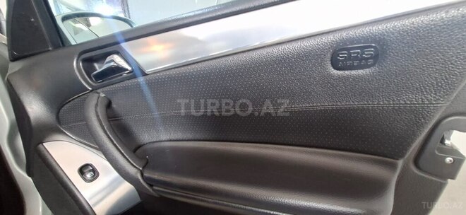 Mercedes C 230 2006, 273,000 km - 2.5 l - Bakı
