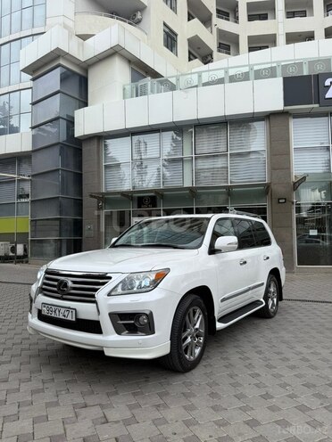 Lexus LX 570 2013, 145,000 km - 5.7 l - Bakı
