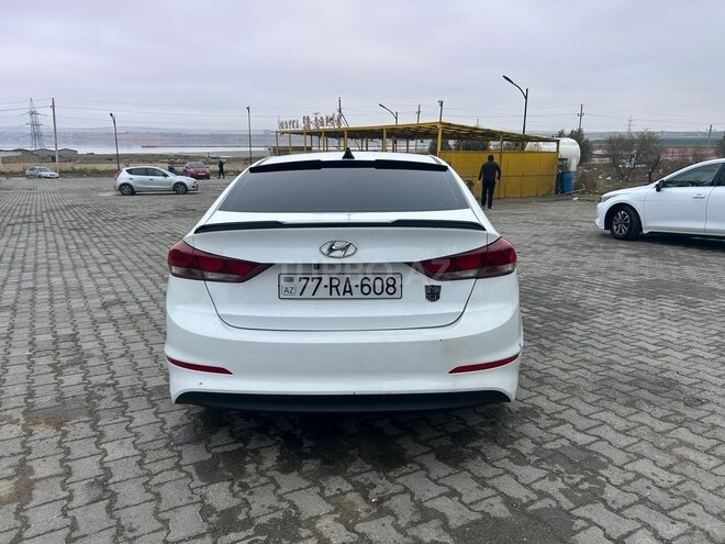 Hyundai Avante 2016, 173,836 km - 1.6 l - Bakı