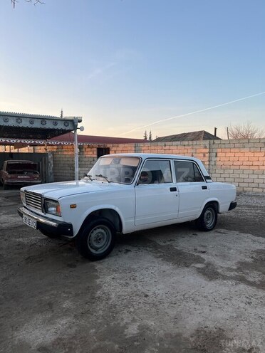 LADA (VAZ) 2107 2009, 25,000 km - 1.6 l - Sabirabad