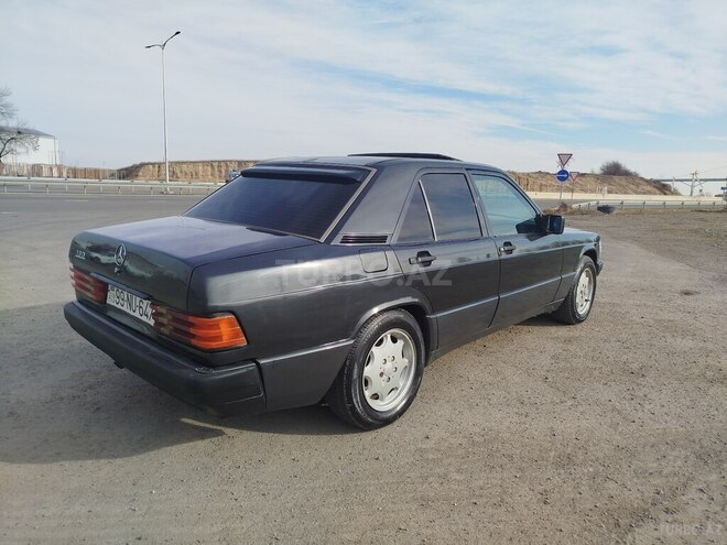 Mercedes 190 1991, 394,358 km - 2.0 l - Bakı