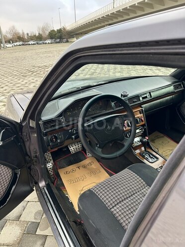 Mercedes 230 E 1991, 259,000 km - 2.3 л - Bakı