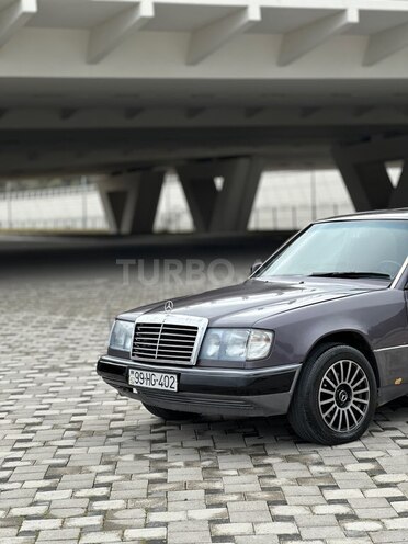 Mercedes 230 E 1991, 259,000 km - 2.3 л - Bakı
