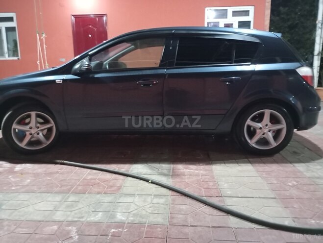 Opel Astra 2006, 180,000 km - 1.4 l - Biləsuvar