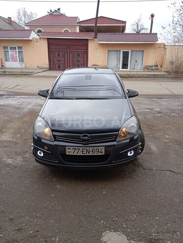 Opel Astra 2006, 180,000 km - 1.4 l - Biləsuvar