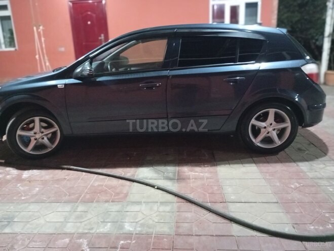 Opel Astra 2006, 180,000 km - 1.4 l - Biləsuvar