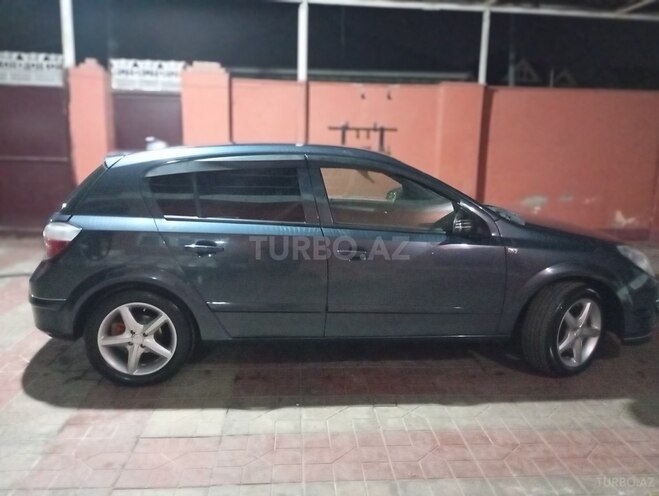 Opel Astra 2006, 180,000 km - 1.4 l - Biləsuvar