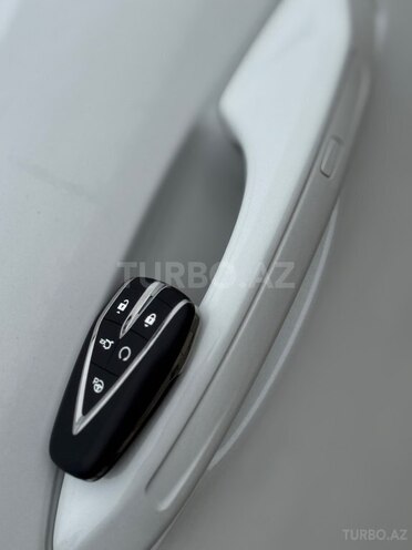 Changan  2026, 4,000 km - 1.5 л - Bakı