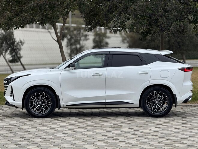 Changan  2026, 4,000 km - 1.5 л - Bakı