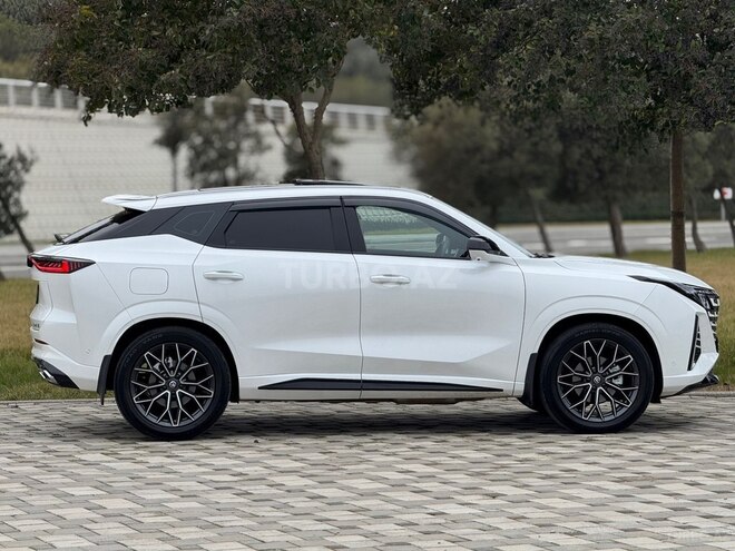 Changan  2026, 4,000 km - 1.5 л - Bakı