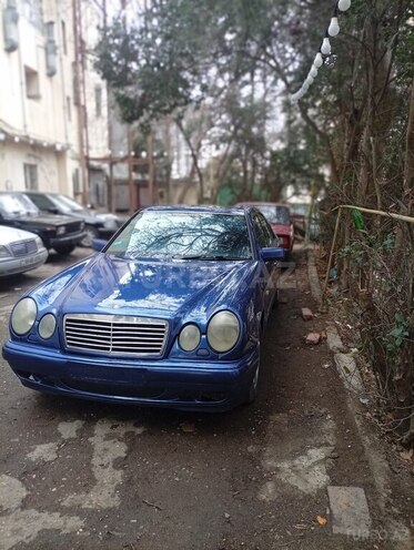 Mercedes E 200 1996, 525,235 km - 2.0 l - Bakı