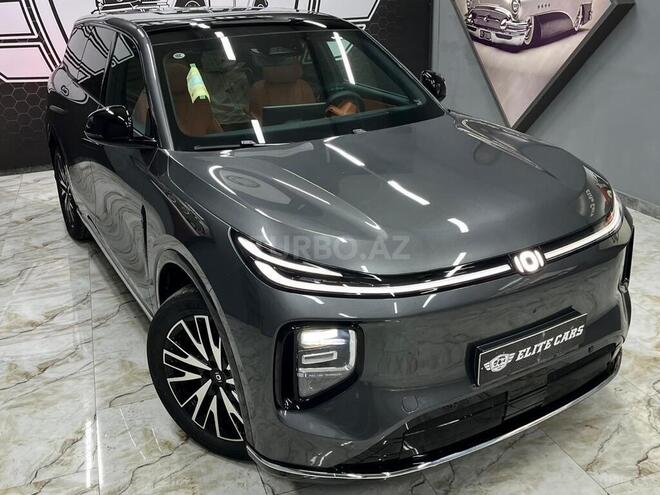Changan Qiyuan Q07-3
