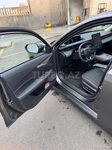 Changan Qiyuan A05 2025, 2,800 km - 1.5 л - Bakı