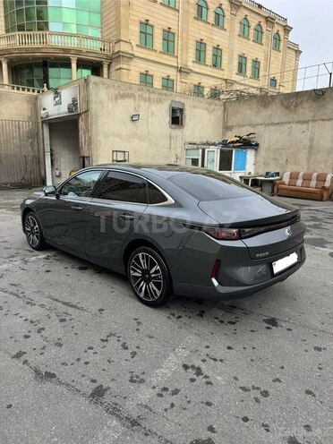 Changan Qiyuan A05 2025, 2,800 km - 1.5 л - Bakı