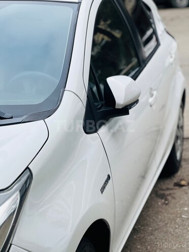 Toyota Aqua 2019, 68,900 km - 1.5 l - Bakı