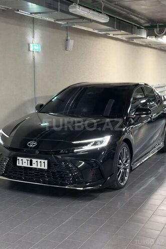 Toyota Camry-1