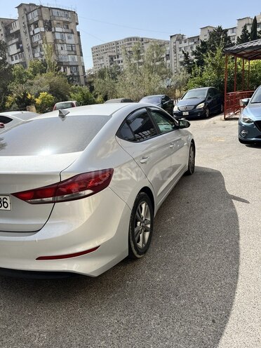 Hyundai Elantra 2016, 115,873 km - 2.0 л - Bakı