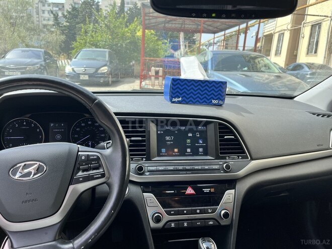 Hyundai Elantra 2016, 115,873 km - 2.0 л - Bakı