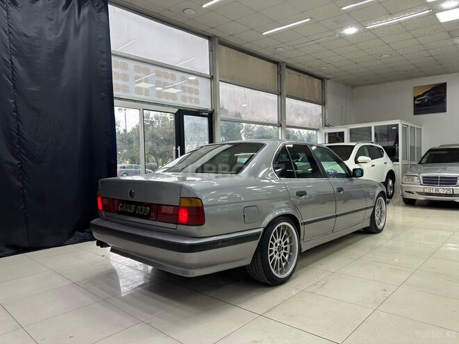 BMW 530-8