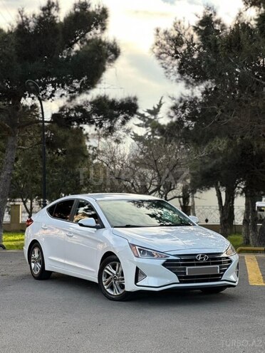 Hyundai Elantra 2019, 168,981 km - 2.0 l - Bakı