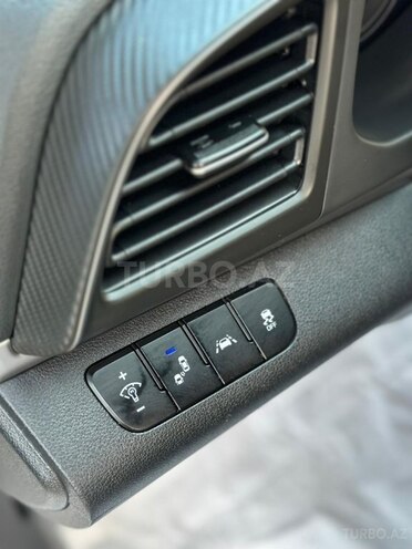 Hyundai Elantra 2019, 168,981 km - 2.0 l - Bakı