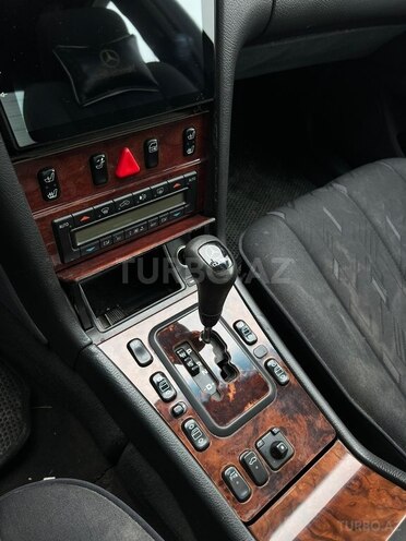 Mercedes E 240 1999, 458,000 km - 2.4 l - Bakı