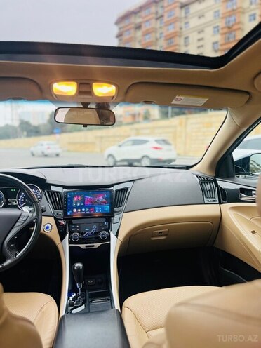 Hyundai Sonata-3