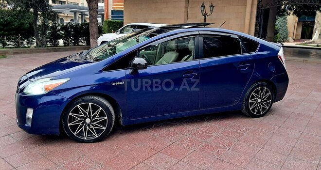 Toyota Prius 2011, 226,500 km - 1.8 l - Bakı