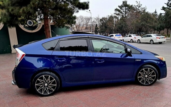 Toyota Prius 2011, 226,500 km - 1.8 l - Bakı