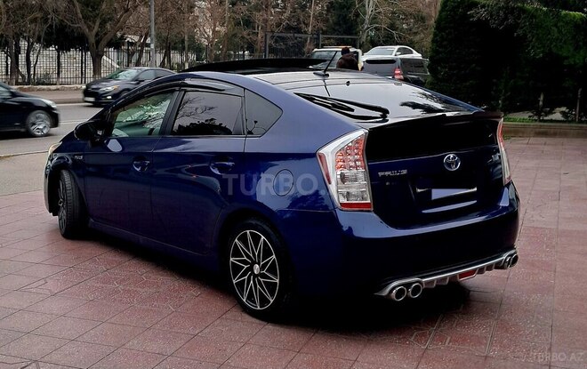 Toyota Prius 2011, 226,500 km - 1.8 l - Bakı
