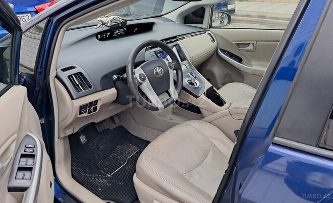 Toyota Prius 2011, 226,500 km - 1.8 l - Bakı